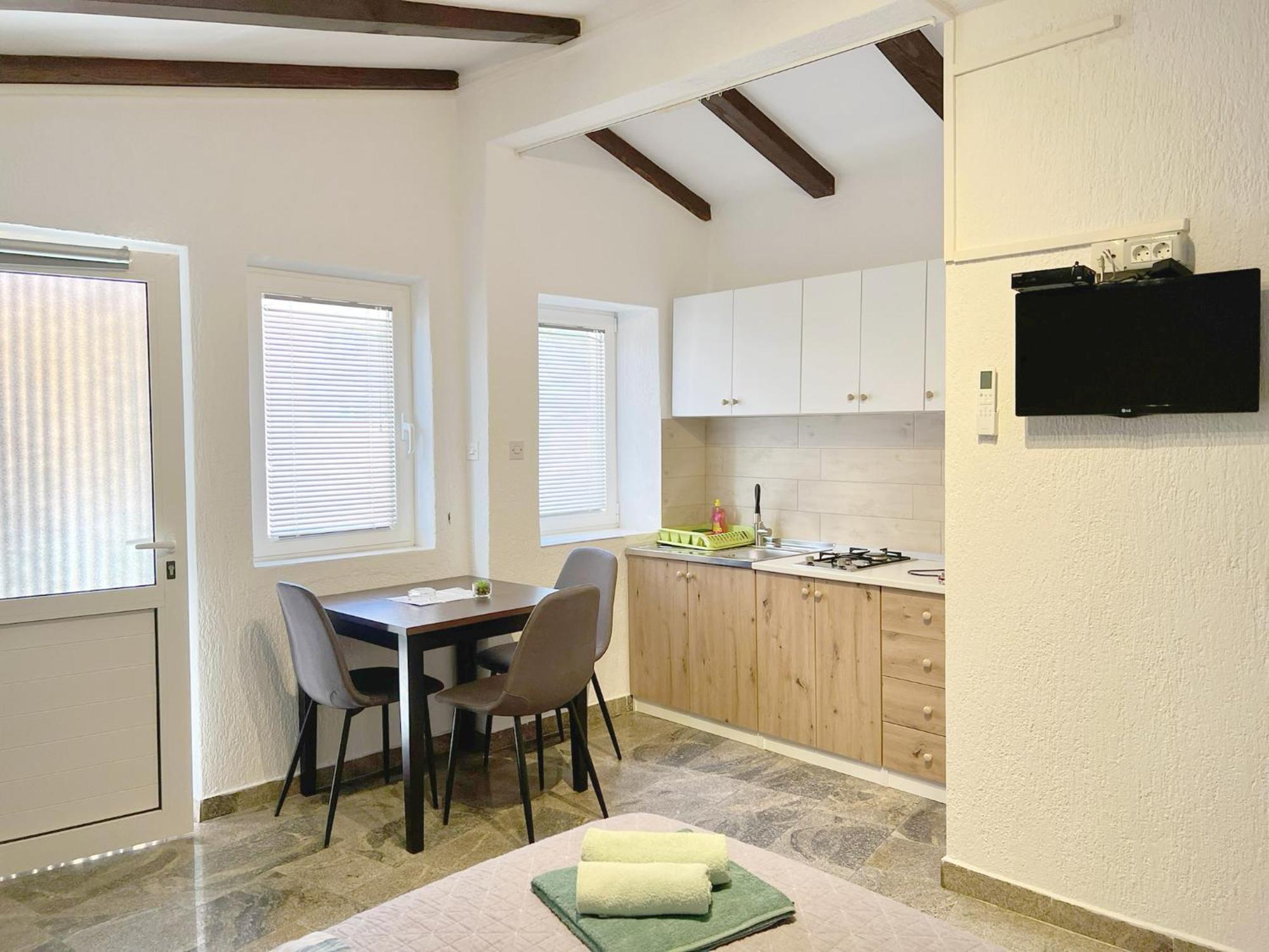 Apartments Ares Ровинь Экстерьер фото