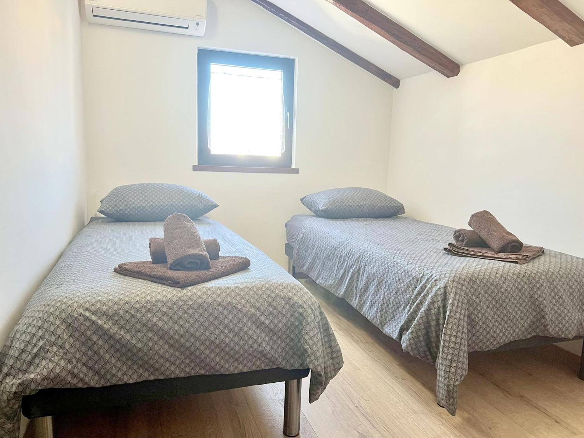 Apartments Ares Ровинь Экстерьер фото