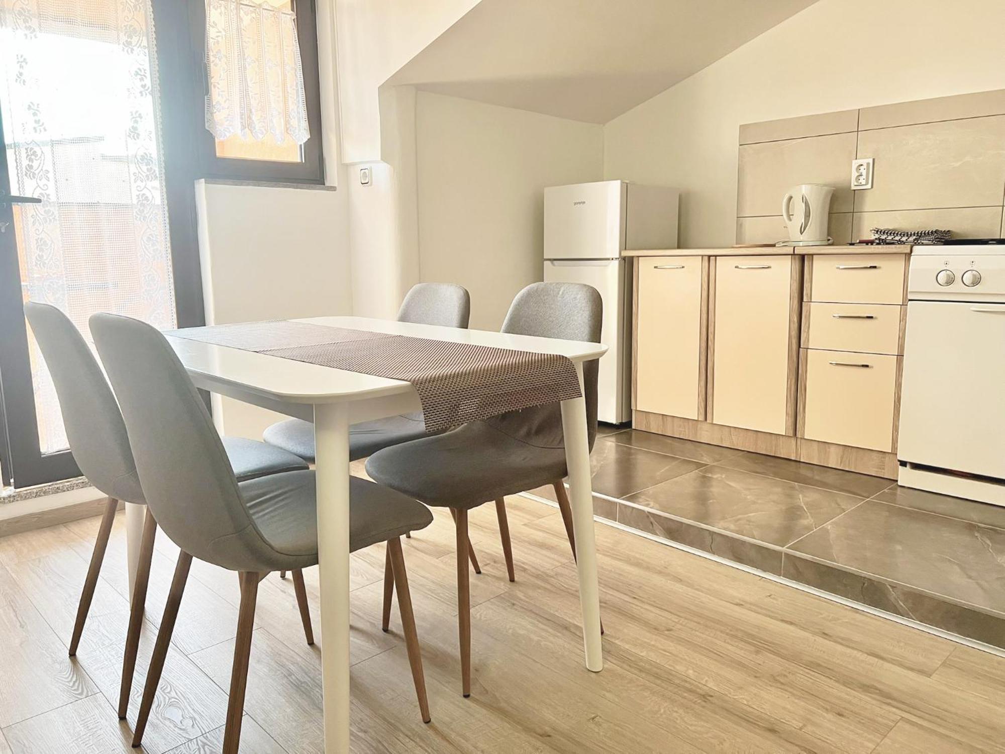 Apartments Ares Ровинь Экстерьер фото